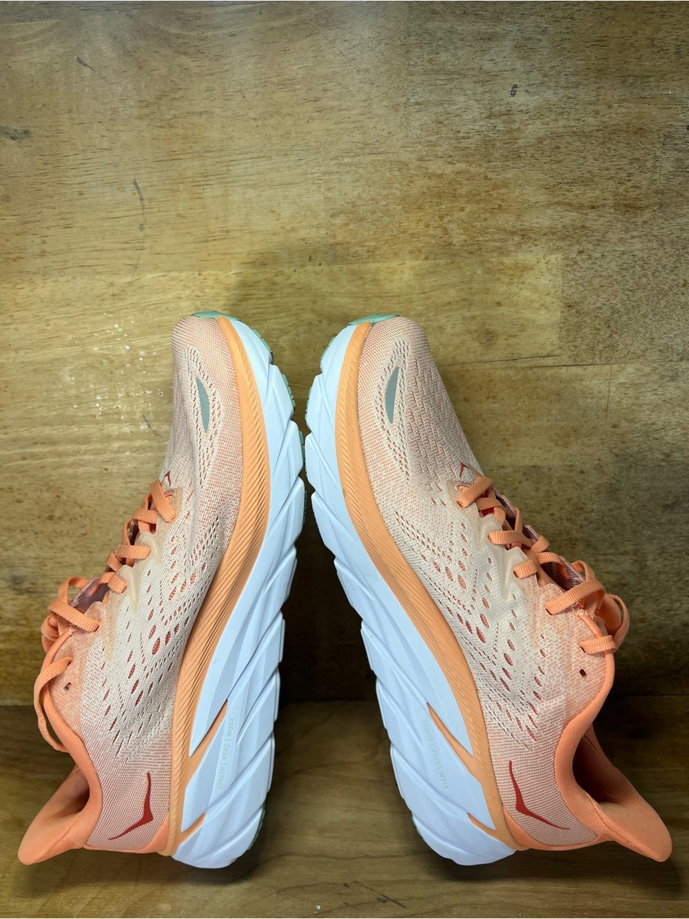 Hoka One One Clifton 8 Womens Size 10.5 Running Shoes Sneakers Cantaloupe - Picture 6 of 12